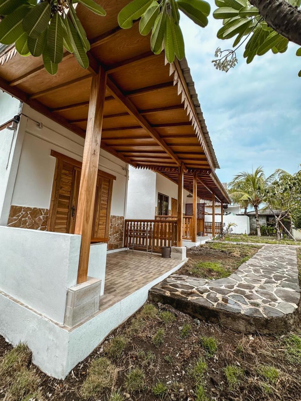 Sedjiwa Hotel Gili Air Exterior photo